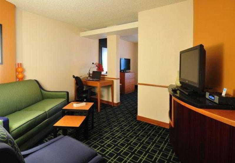 Fairfield Inn By Marriott Loveland Fort Collins Екстер'єр фото